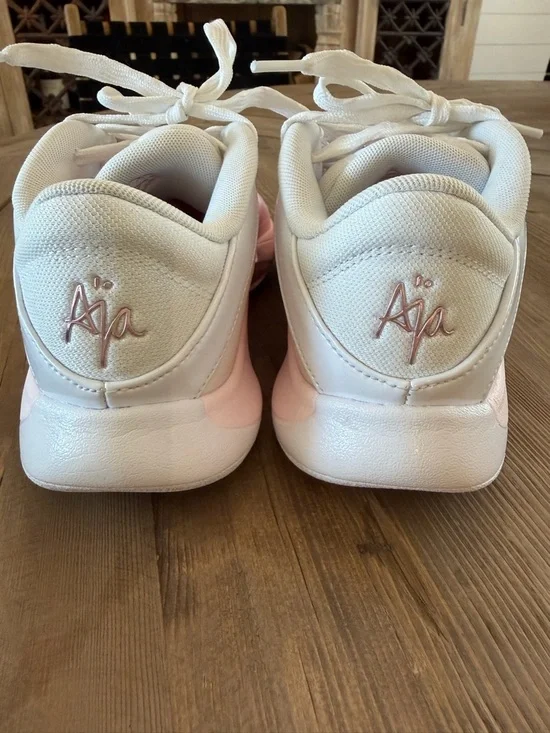 Brand New - never worn outside the house. - Picture 6 of 6